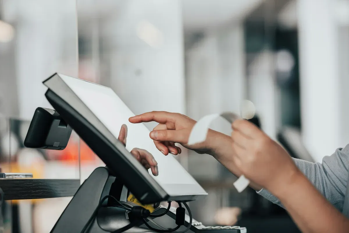 Logiciel de caisse restaurant (POS) : guide complet pour bien choisir en 2026